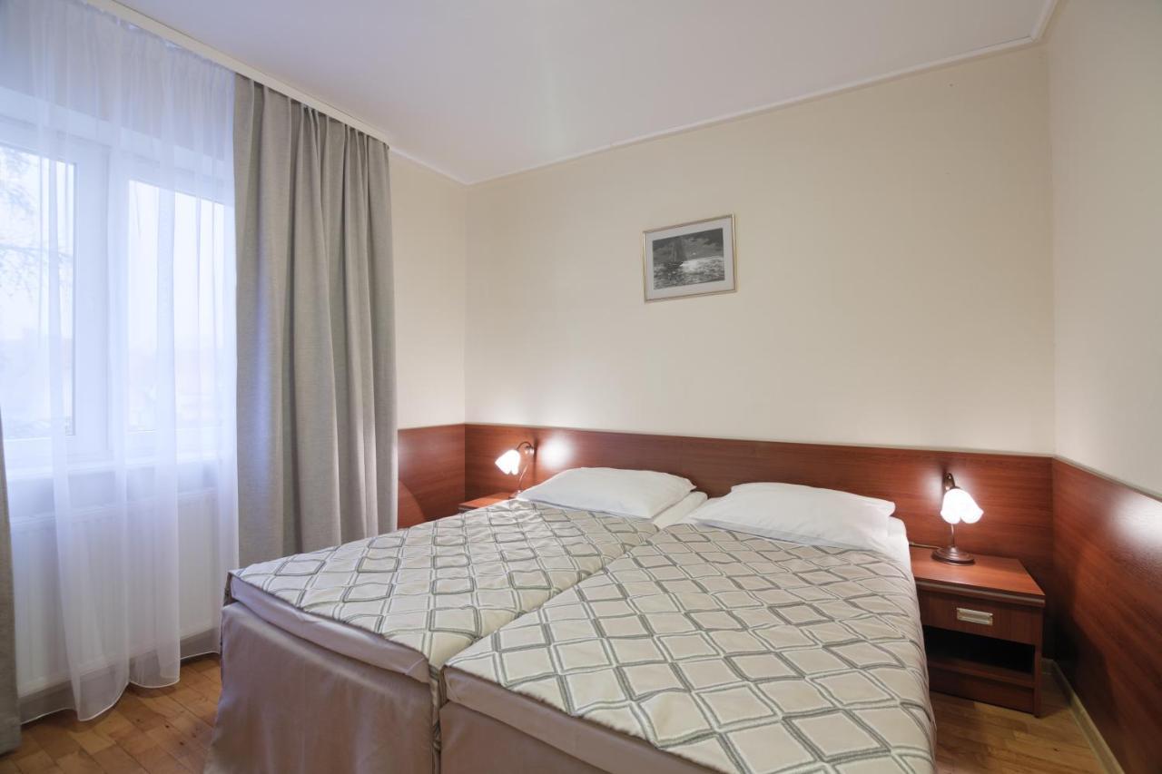 دارووفكو Pensjonat Tadeusz I Apartamenty W Darlowku المظهر الخارجي الصورة