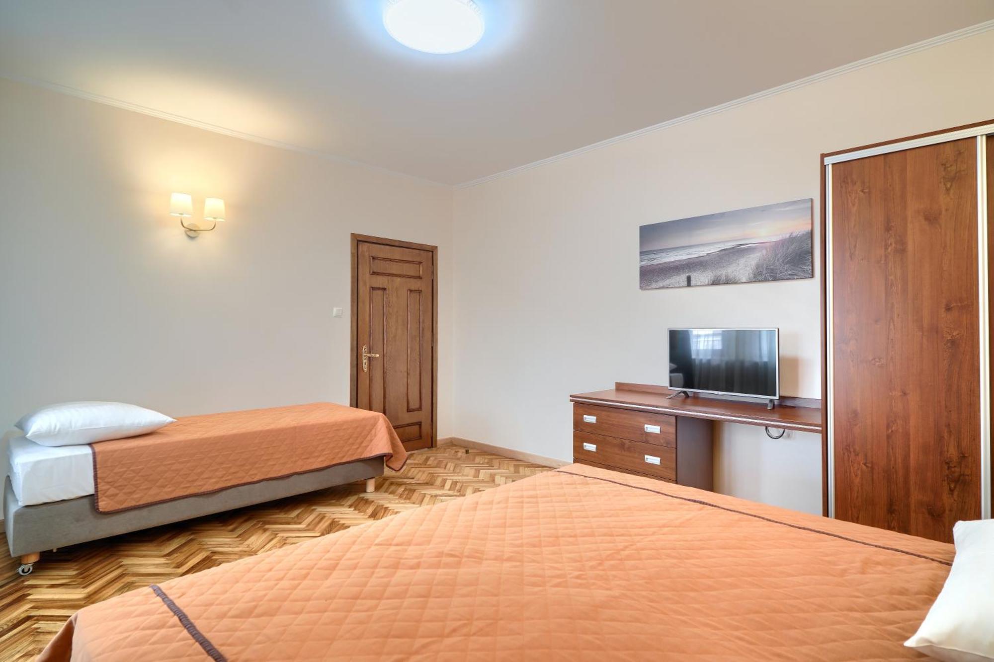 دارووفكو Pensjonat Tadeusz I Apartamenty W Darlowku المظهر الخارجي الصورة