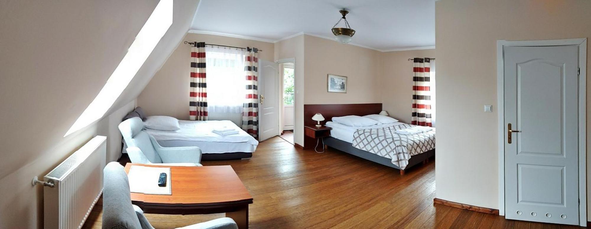 دارووفكو Pensjonat Tadeusz I Apartamenty W Darlowku المظهر الخارجي الصورة