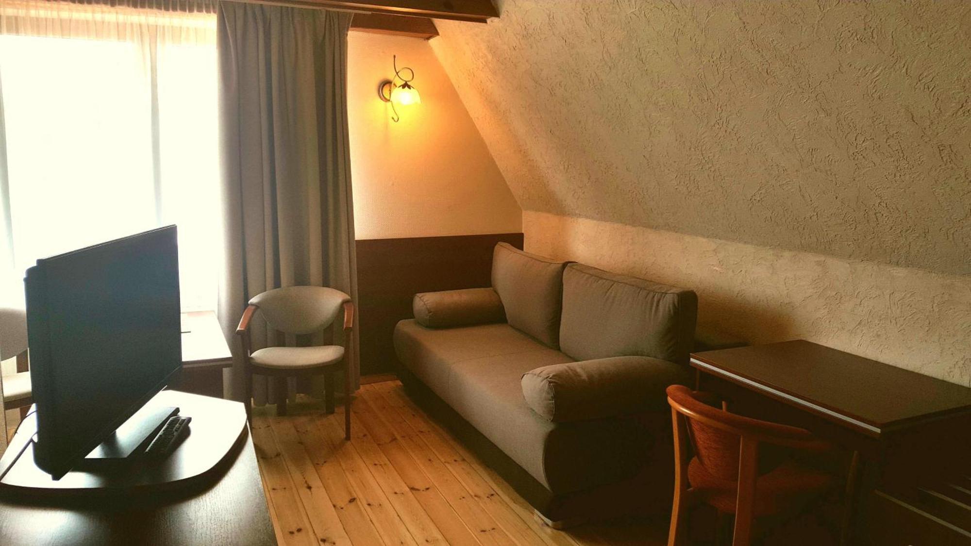 دارووفكو Pensjonat Tadeusz I Apartamenty W Darlowku المظهر الخارجي الصورة